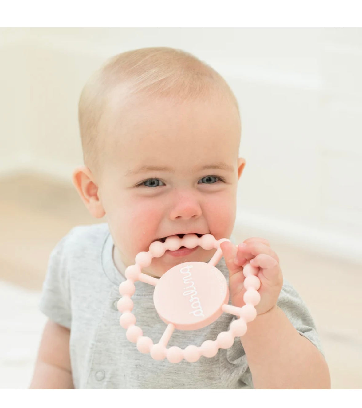Darling Happy Teether