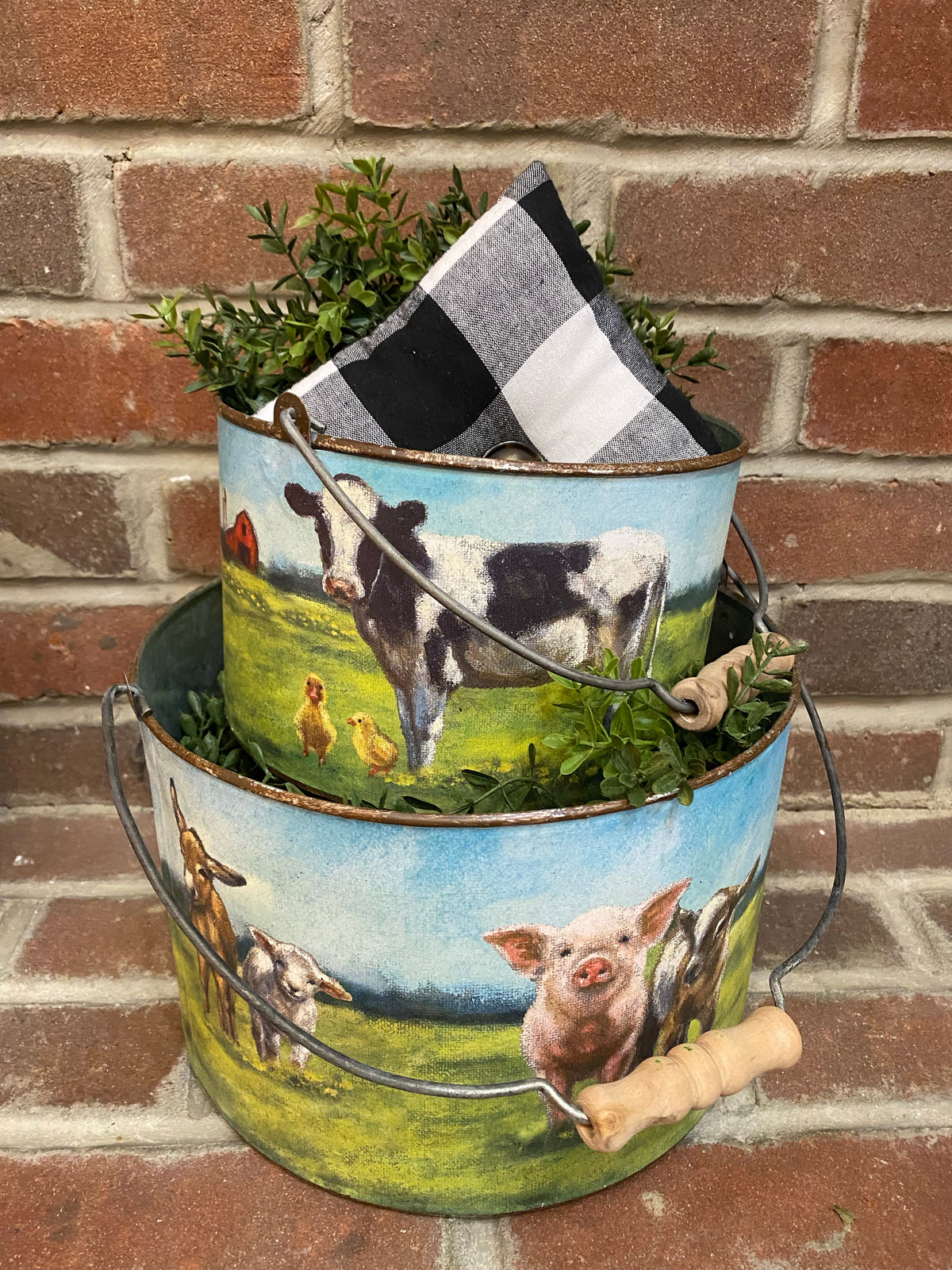 Animal Bucket Farm Animal Round Buckets - 2 Styles - the olde farmstead