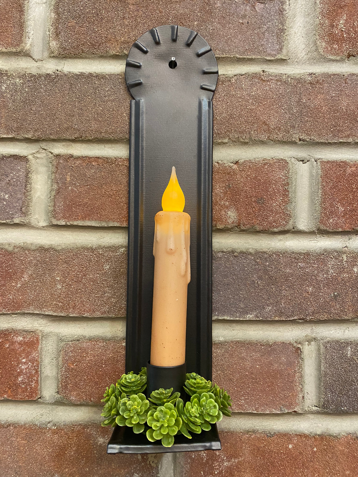 Mary’s Wall Sconce