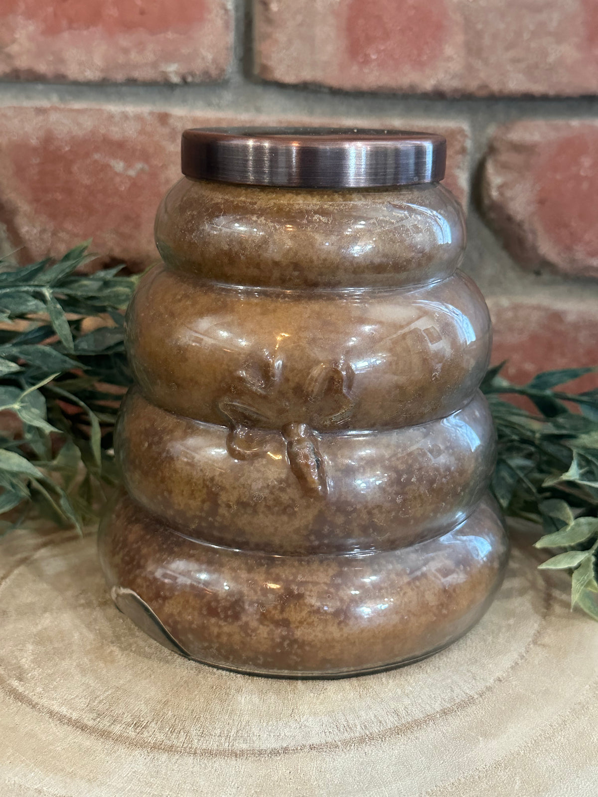 Honey Praline Clusters Beehive Candles - 2 Sizes