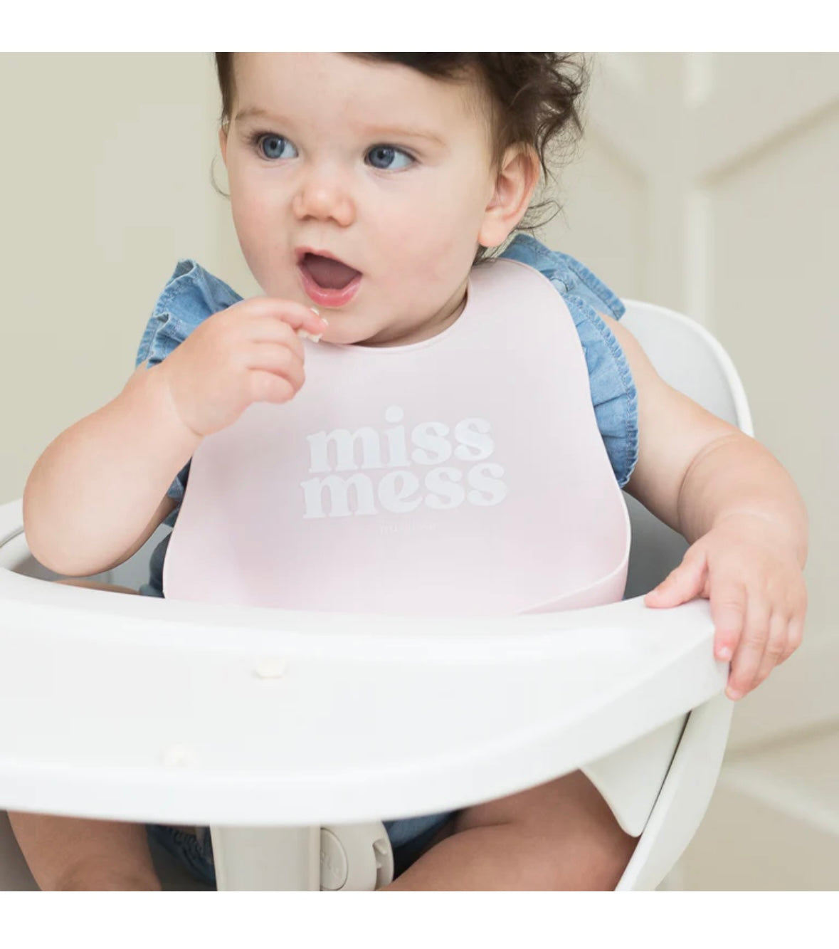 Miss Mess Wonder Bib