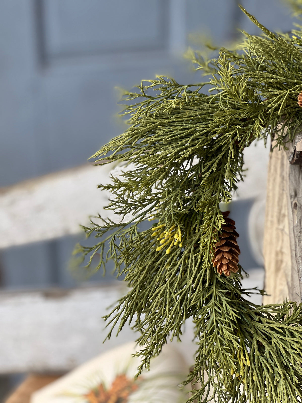 Alpine Cedar Candle Ring - Large